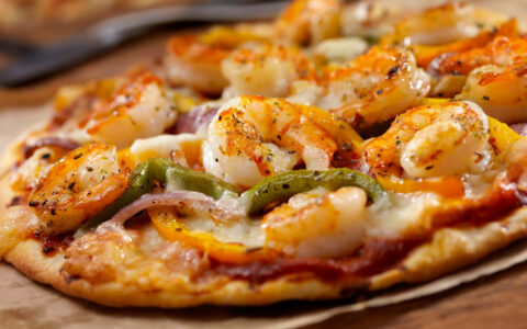 pizza crevettes et poivrons