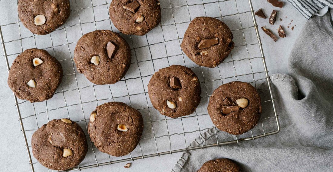 Biscuits chocolat et noisettes