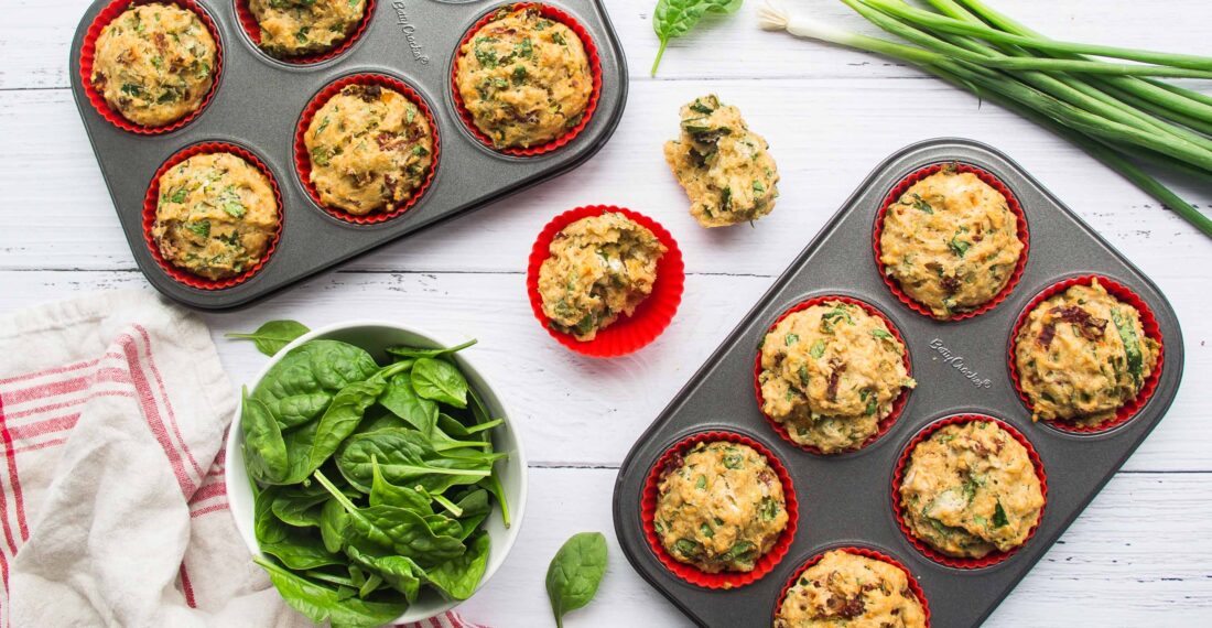 Muffins salés fromage de chèvre, tomates séchées et épinards