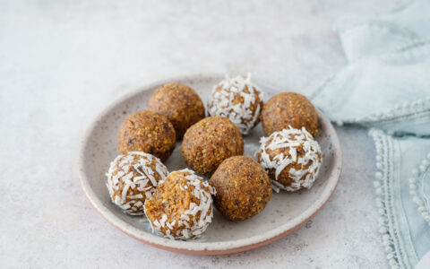 boules de gâteau aux carottes